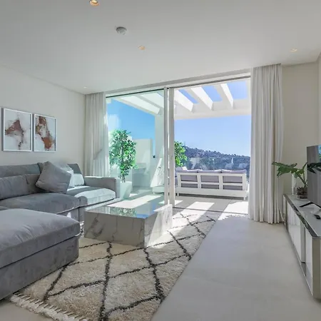 812 Alm Luxury Aparment In Palo Alto Marbella Apartment