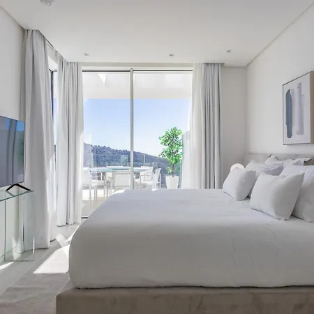 812 Alm Luxury Aparment In Palo Alto Marbella
